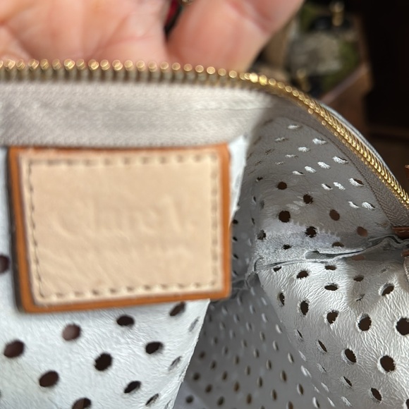 CLARE V. flat clutch with tabs in silver. Sold out on Clare V. Site. - Picture 11 of 14